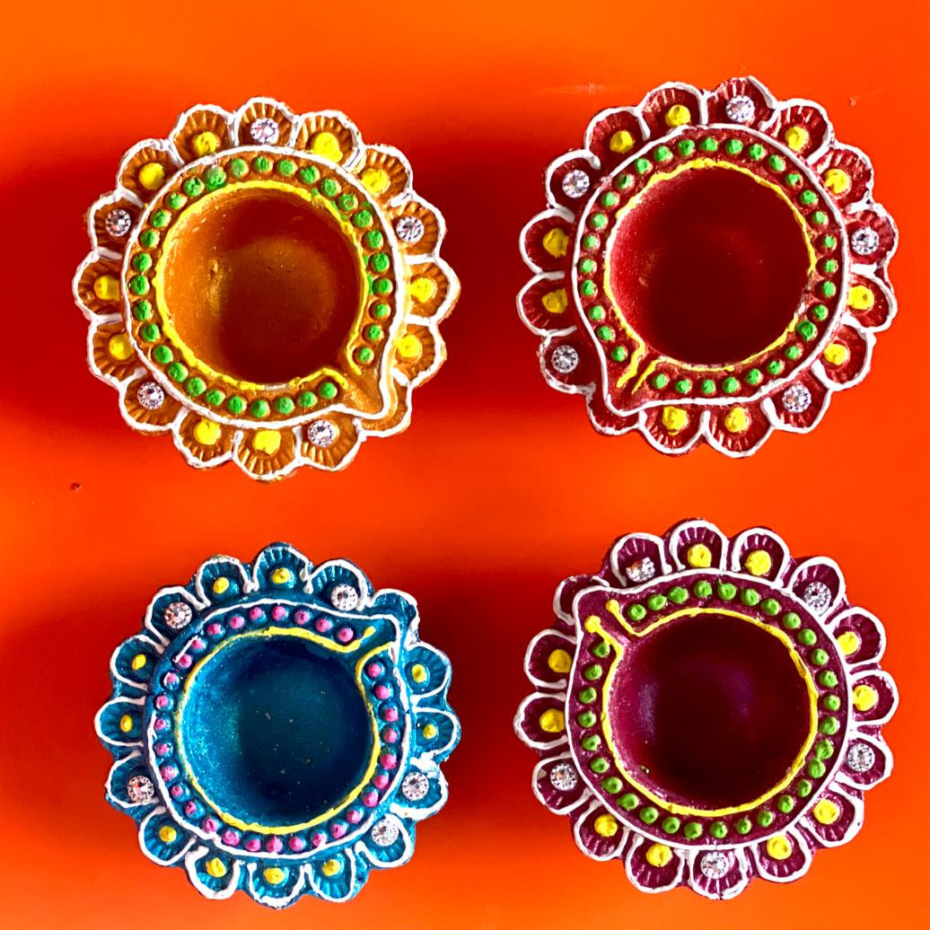 Diwali Supply Diyas – Handcrafted Candle Holders